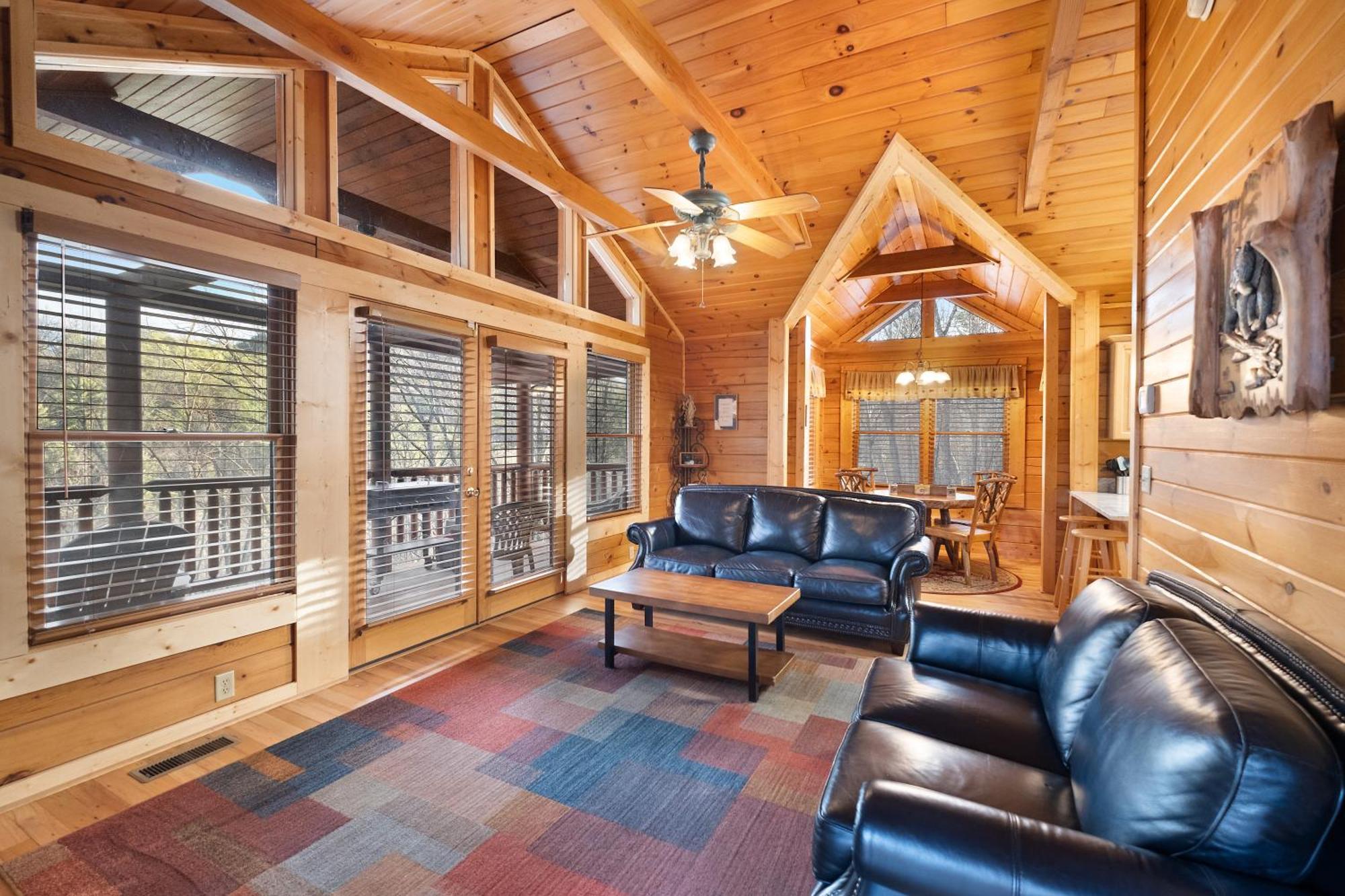 Private Smoky Mountain Luxury Log Home With 2 Fireplaces, Hot Tub & Community Pool Sevierville Exterior photo